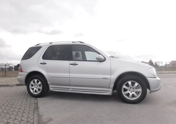 Mercedes-Benz ML cena 29999 przebieg: 196000, rok produkcji 2005 z Jarosław małe 436